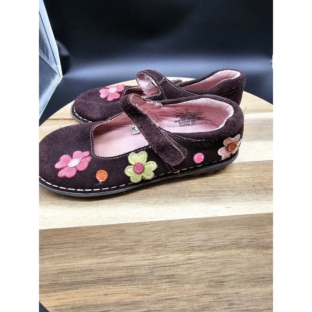 Genuine Kids By Oshkosh Mary Janes Brown Suede With‎ Cute Flowers Kids Size 12